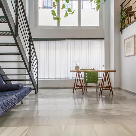 Lf Parking Incluido Amplio Loft En Barrio Santa Cruz Appartamento *