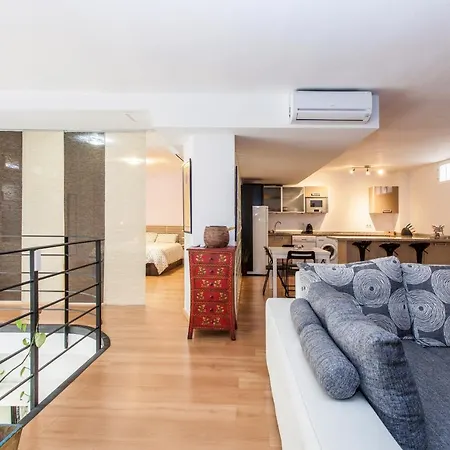Lf Parking Incluido Amplio Loft En Barrio Santa Cruz Siviglia