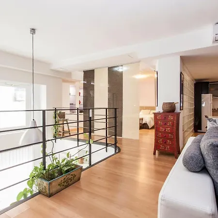 Lf Parking Incluido Amplio Loft En Barrio Santa Cruz * 세비야