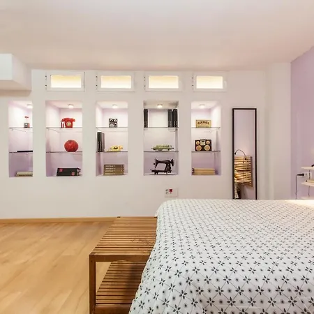 アパート Lf Parking Incluido Amplio Loft En Barrio Santa Cruz セビリア